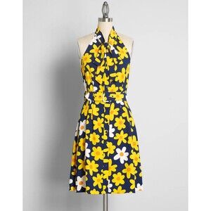 Modcloth Dress Size 0  Yellow Daisy Halter A-Line Open Back Retro Pin Up Belted